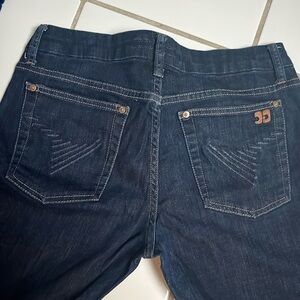 Women’s dark denim “joe’s” jeans. Size 31., excellent condition.